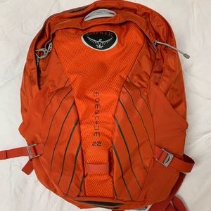 Osprey Momentum 22